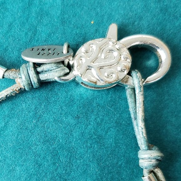 2/15$ Lizzy james metal and cord necklace - Picture 6 of 13